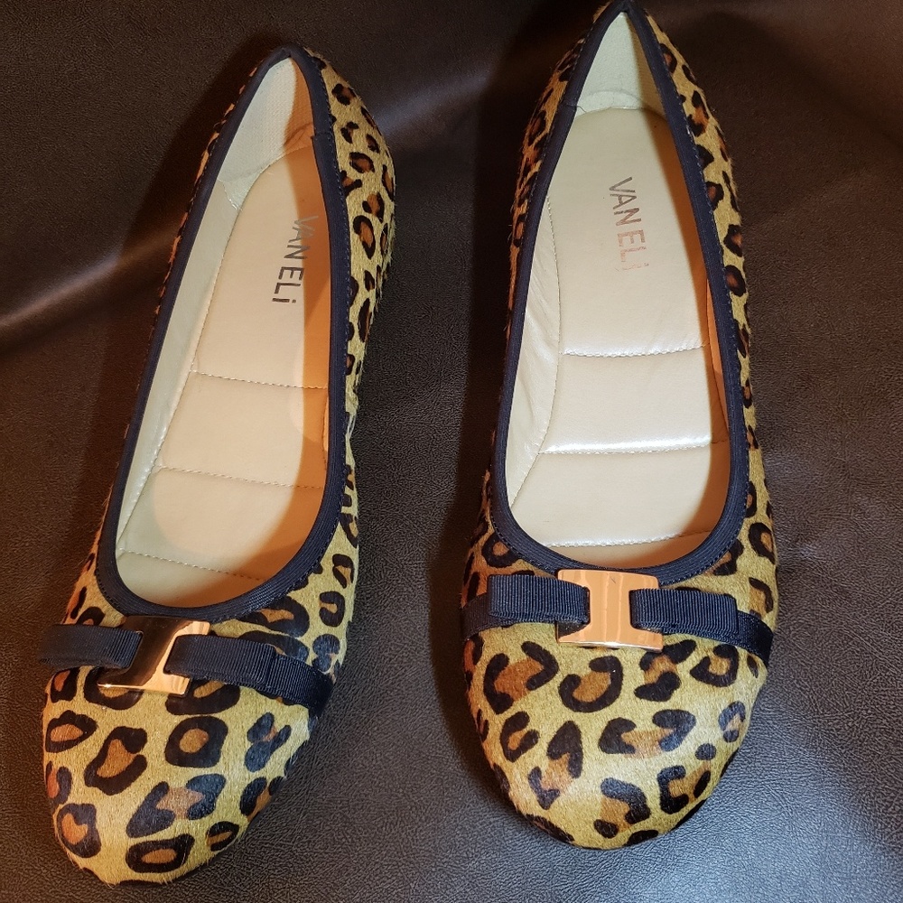 Van Eli Leopard Wedge shoes